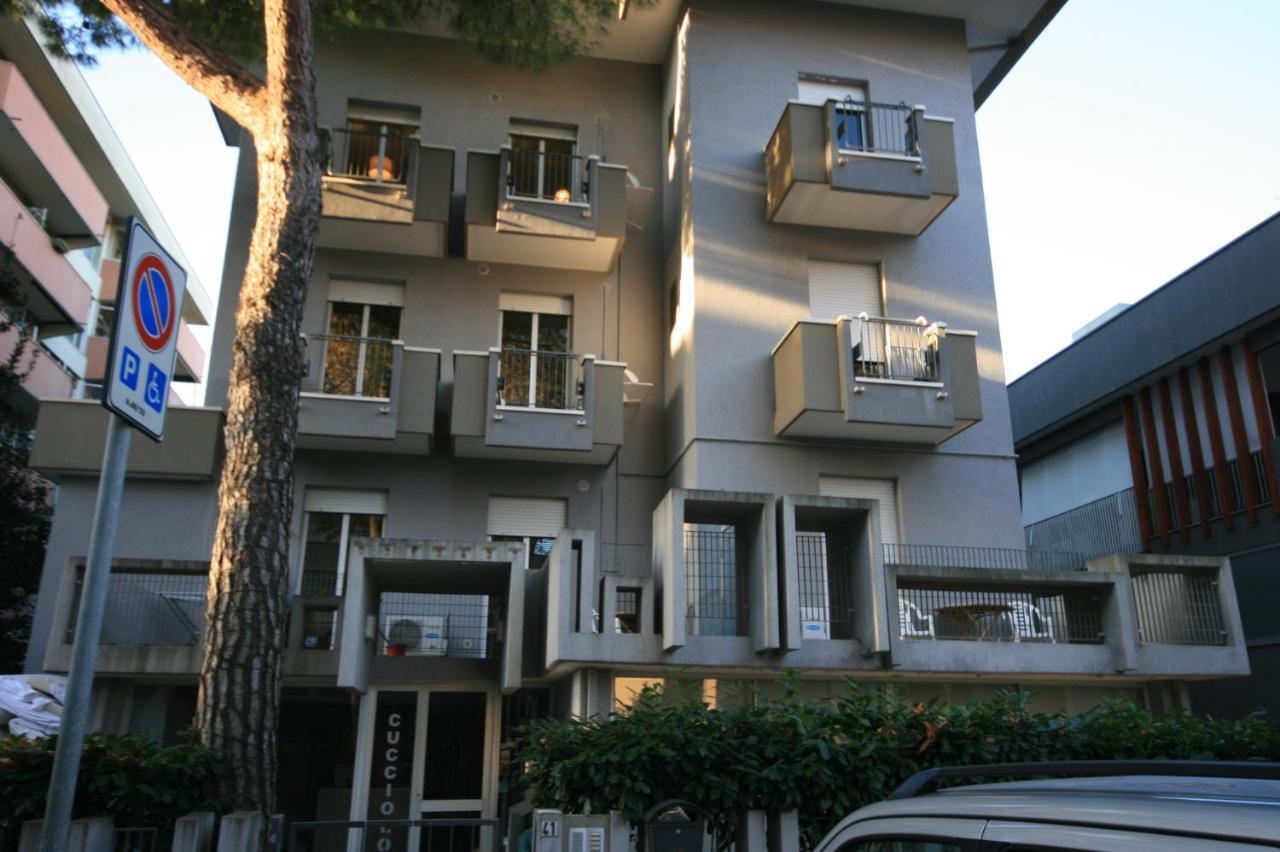 Casa Vacanze Cucciolo Римини Екстериор снимка