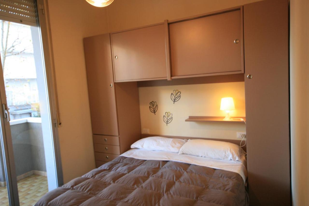Casa Vacanze Cucciolo Римини Екстериор снимка