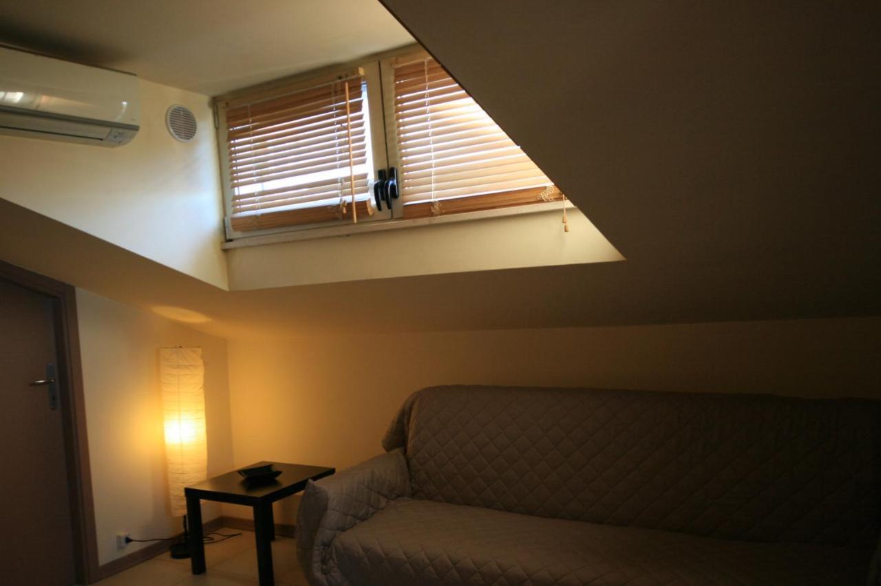 Casa Vacanze Cucciolo Римини Екстериор снимка