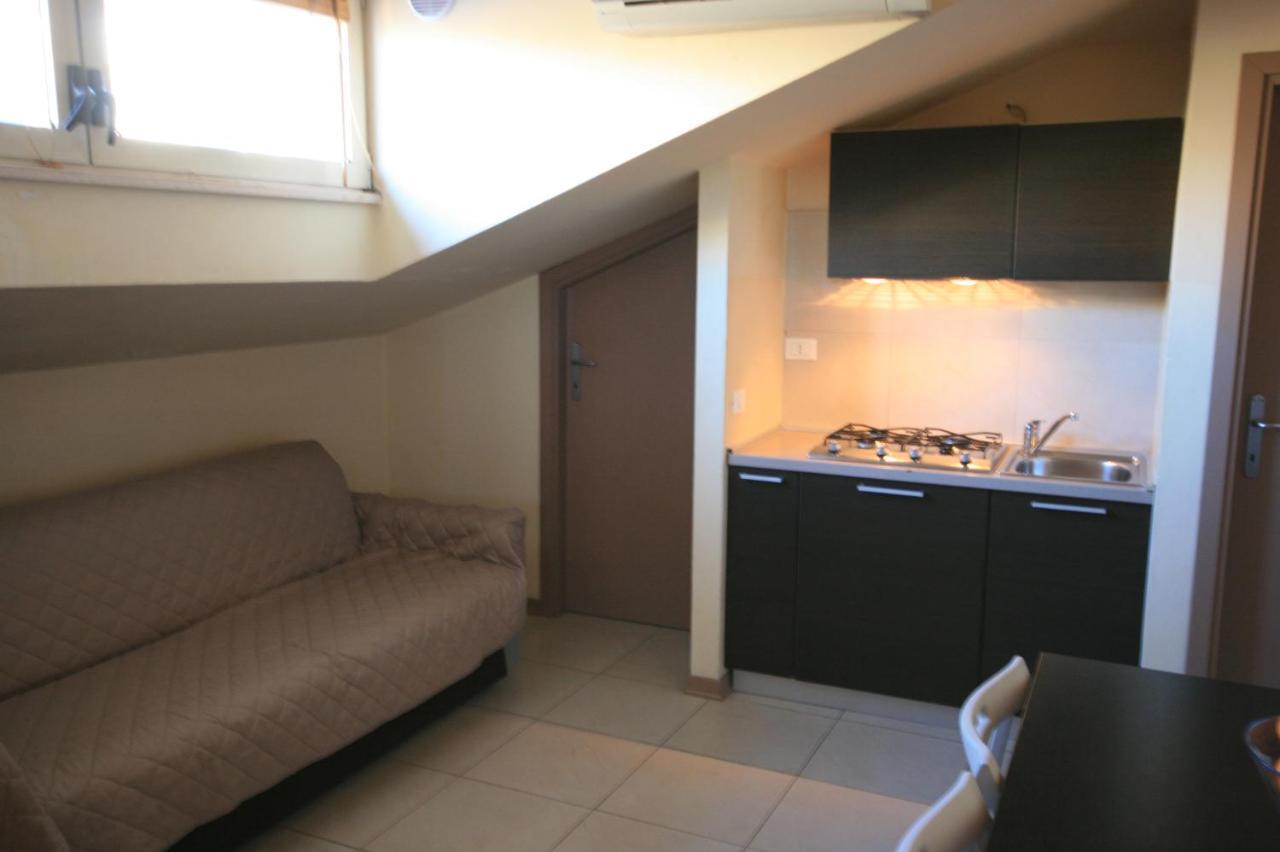 Casa Vacanze Cucciolo Римини Екстериор снимка