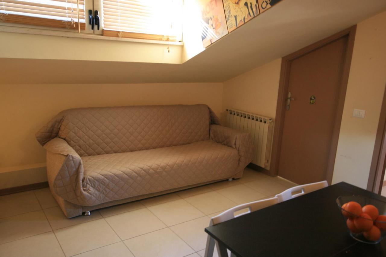Casa Vacanze Cucciolo Римини Екстериор снимка