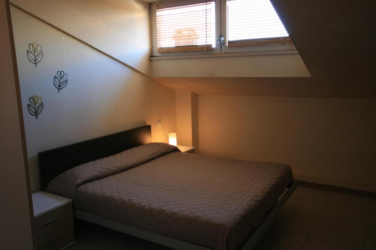 Casa Vacanze Cucciolo Римини Екстериор снимка